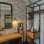 Exclusive Business Suite @ M Summit 191